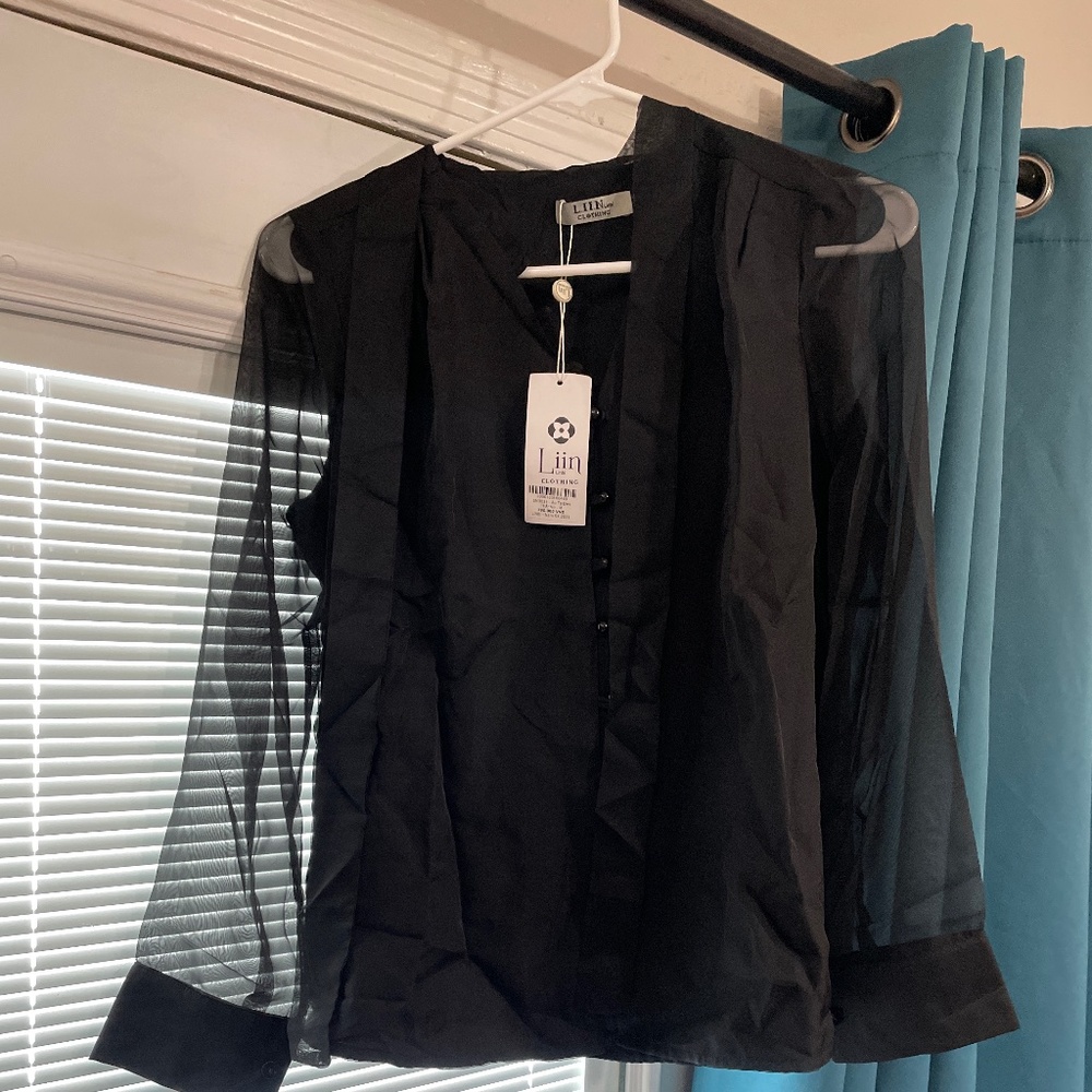 Liin Linbi clothing shirt size M